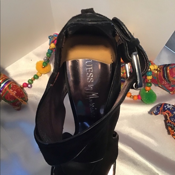 🛍Guess By Marciano🛍 - Picture 5 of 5